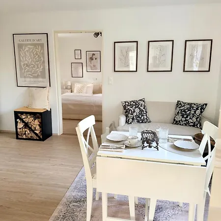 Country With Private Kamp River Access *