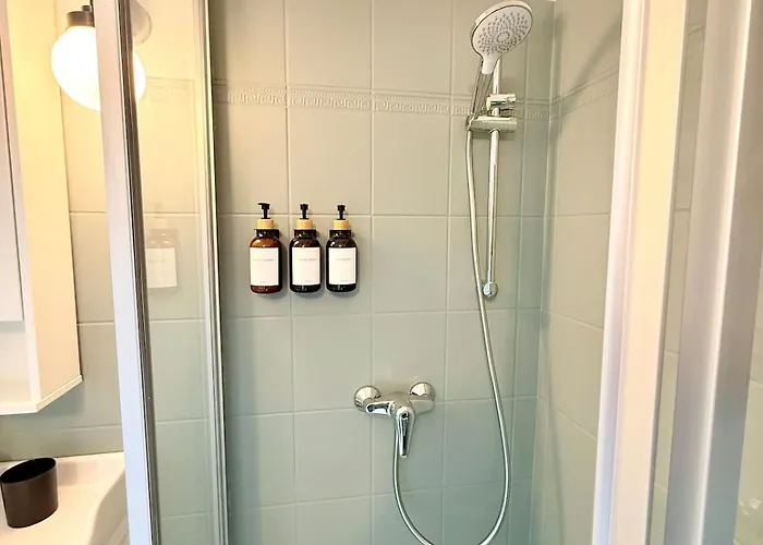 Country With Private Kamp River Access *